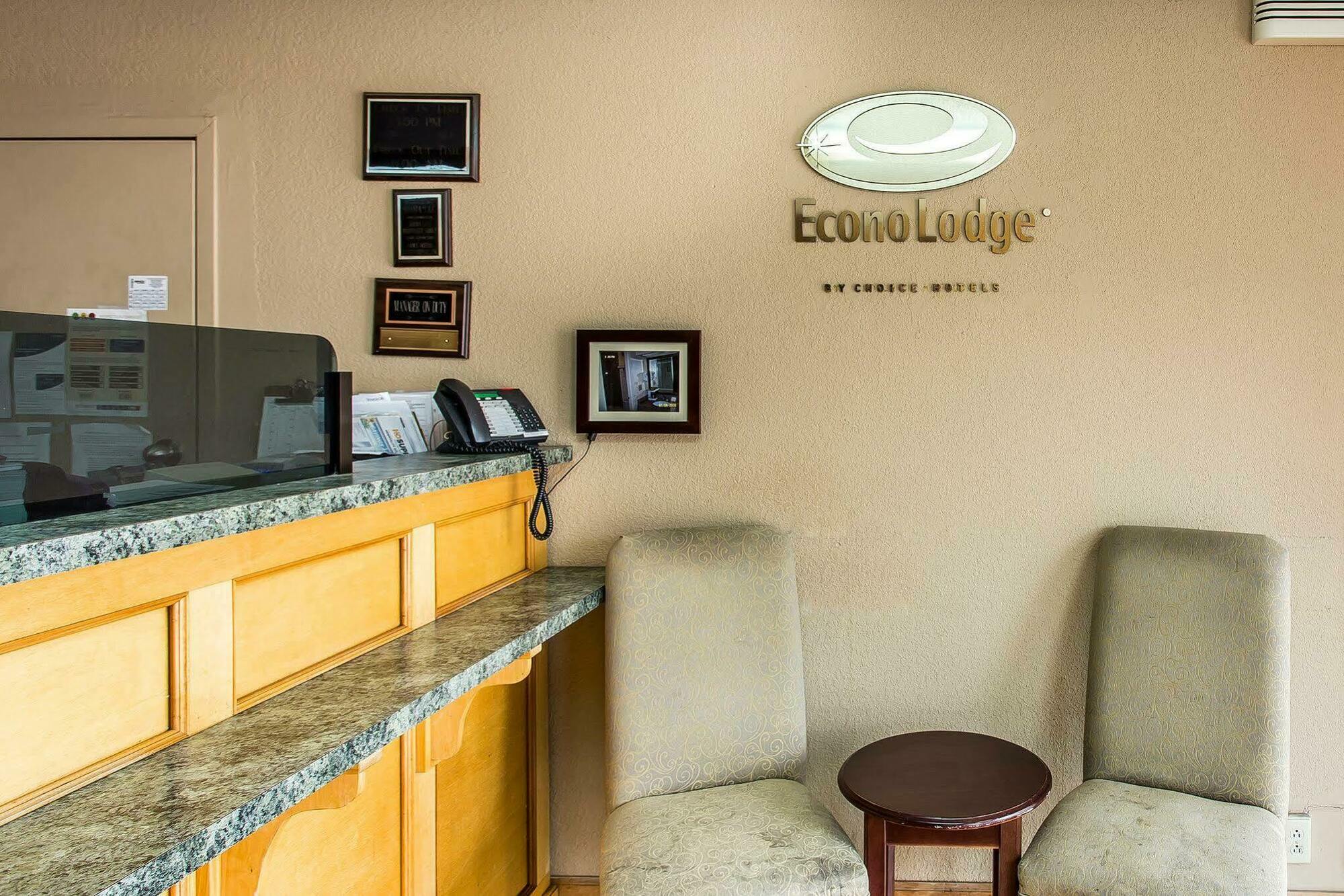 Econo Lodge Elizabeth City Eksteriør bilde